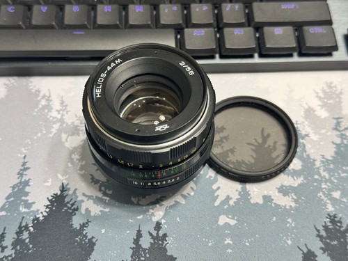 Seller helios 44m 58mm - us, f2